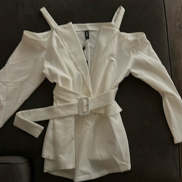 Tops - Women’s dress blouse with belt size XL